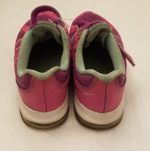 🏷Nike Max Dynasty Sneakers - Picture 3 of 3